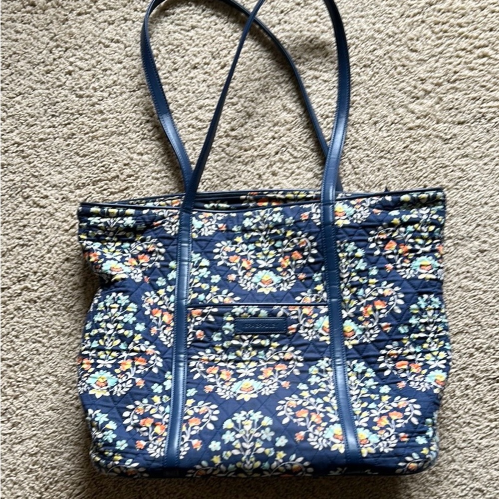 EUC Vera Bradley Floral Blue Tote Bag